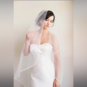 NWT Sara Gabriel - Stella Veil 40” in Pale Ivory